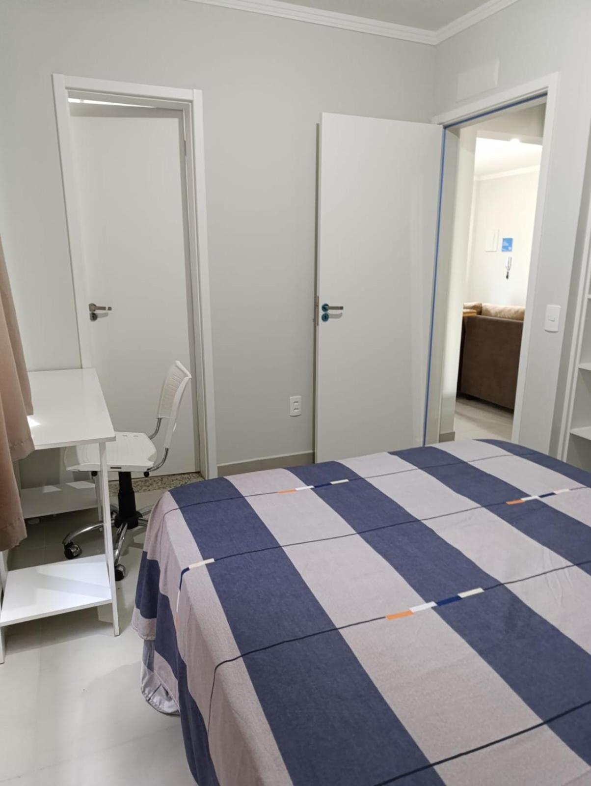 Agradavel Apartamento Em Bairro Silencioso... Camboriu Eksteriør bilde